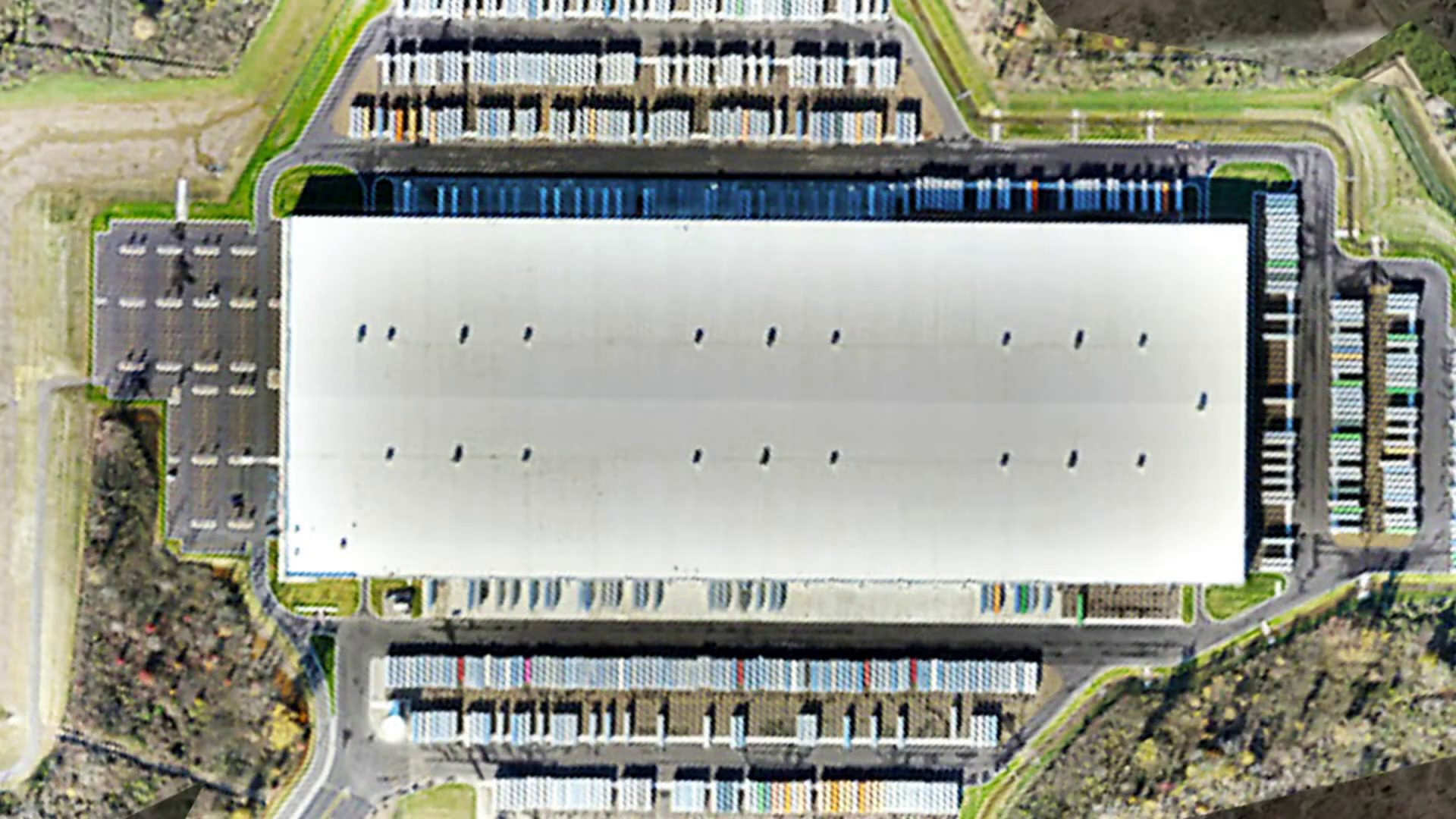Front elevation from the air — Ford redistribution center, Newport MI