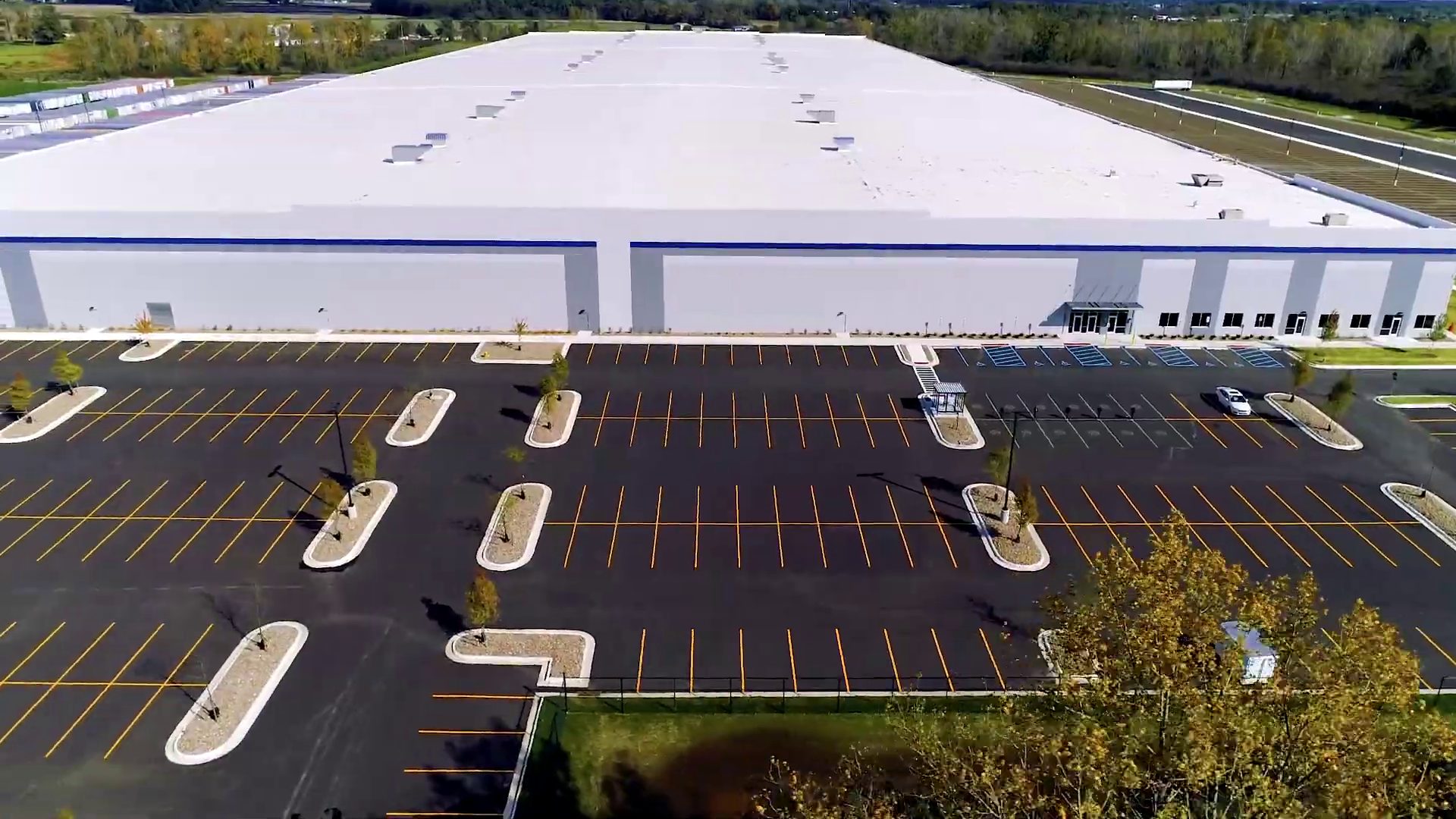 Auto parking — Ford redistribution center, Newport MI